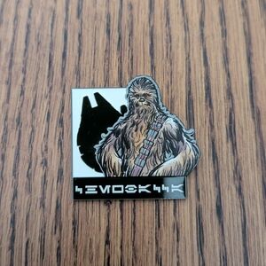 Disney Star Wars Character Pin in Gray